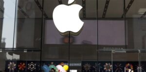 Apple Jobs in UAE, Apple Careers UAE 2025, Apple Retail Opportunities, UAE Tech Jobs, Apple Hiring Process