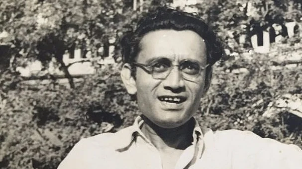 Saadat Hasan Manto life story, Manto nokri struggles, Manto marriage Safia, Urdu writer biography, Manto Bombay film career