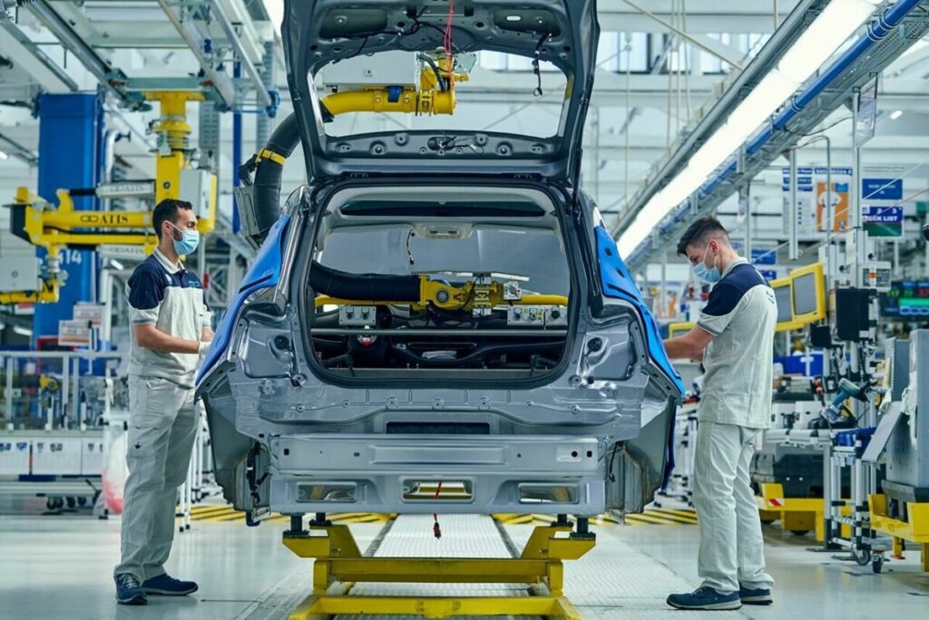 automotive industry EU, European automotive market, electric vehicles Europe, EU car manufacturing, sustainable mobility Europe, automotive innovation 2025, EV industry Europe, car production in EU, smart mobility Europe, future of cars in Europe, green transport EU